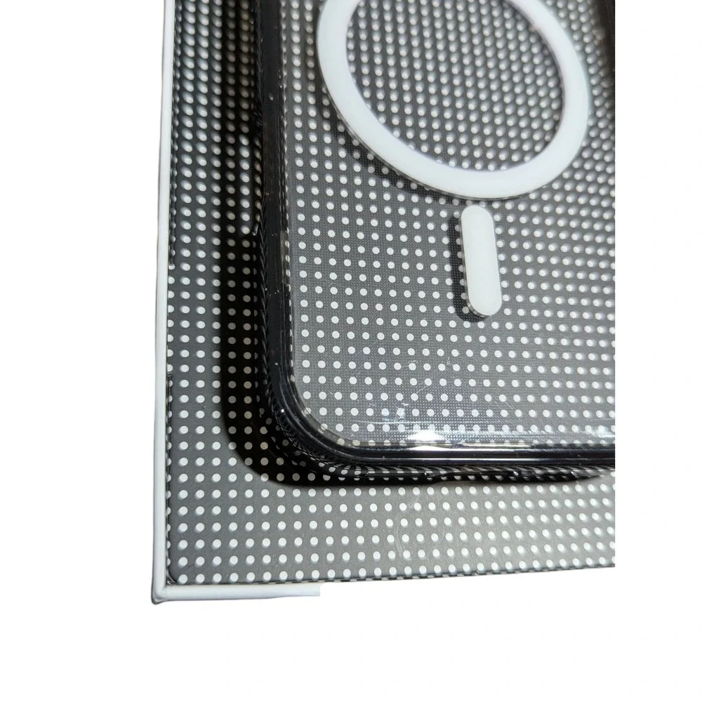 Aa6U CASETiFY Impact Case w/ Magsafe for iPhone 16 - Clear/Black‎ Gently Used